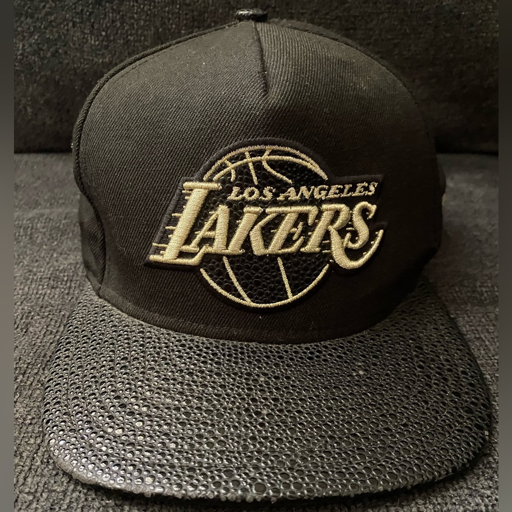 Lakers hat